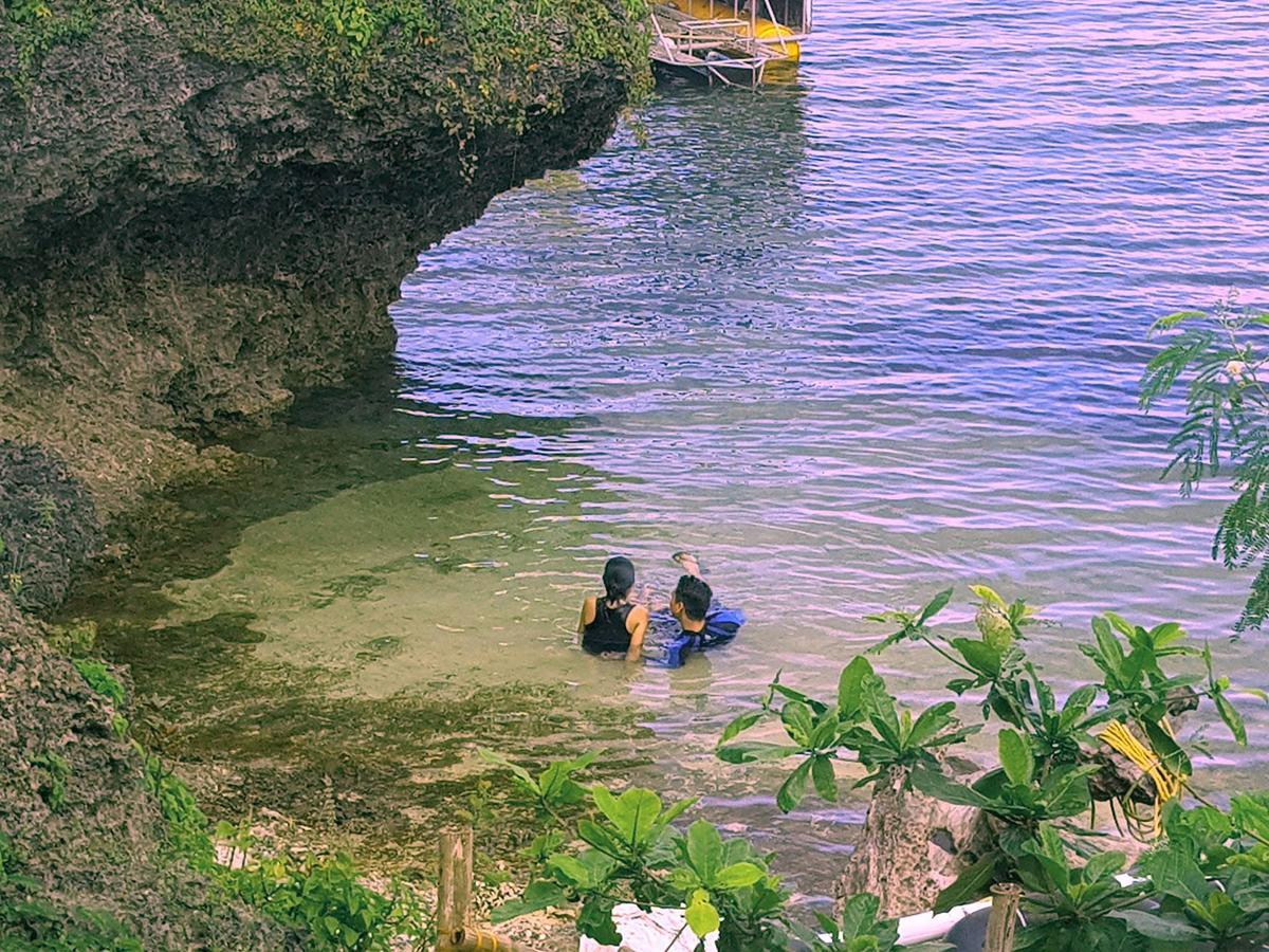 Birdland Beach Club Bolinao Eksteriør billede