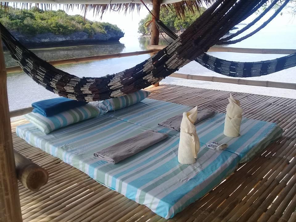 Birdland Beach Club Bolinao Eksteriør billede